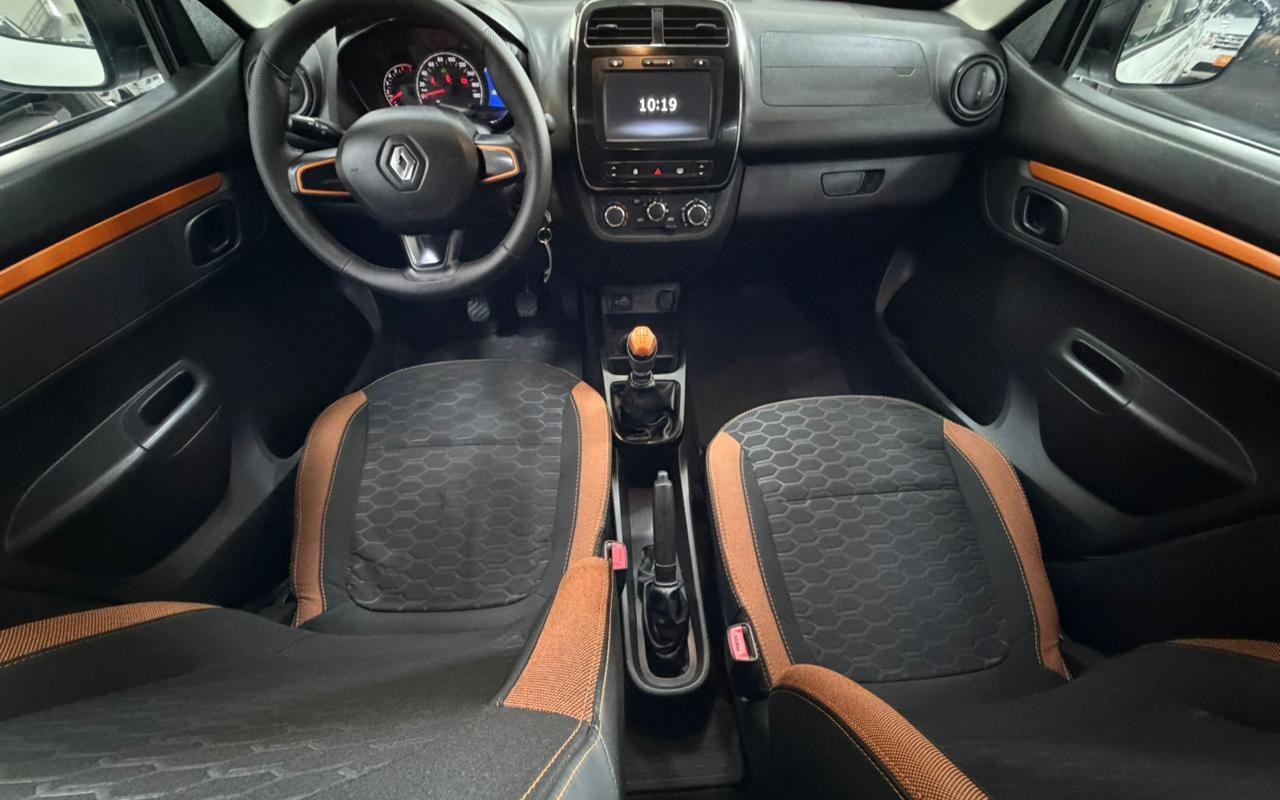 imagem-https://www.socarrao.com.br/sc-vehicle-images-prod/3590743/1788363830282-V2hhdHNBcHAgSW1hZ2UgMjAyNi0wOS0wMiBhdCAxMi4zMC4zNy5qcGVn.jpeg
