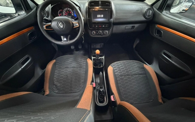 imagem-https://www.socarrao.com.br/sc-vehicle-images-prod/3590743/1788363830282-V2hhdHNBcHAgSW1hZ2UgMjAyNi0wOS0wMiBhdCAxMi4zMC4zNy5qcGVn.jpeg