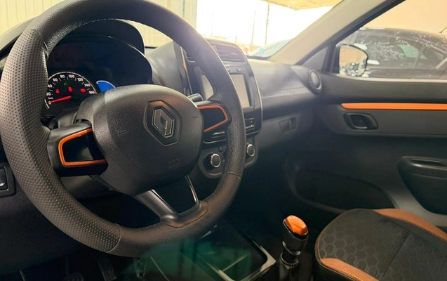 imagem-https://www.socarrao.com.br/sc-vehicle-images-prod/3590743/1788363830480-V2hhdHNBcHAgSW1hZ2UgMjAyNi0wOS0wMiBhdCAxMi4zMC4zNyAoMykuanBlZw.jpeg