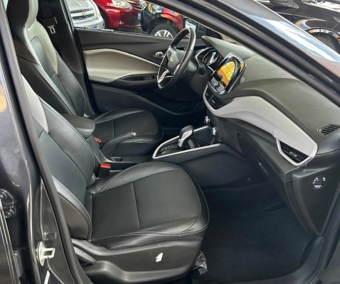 imagem-https://www.socarrao.com.br/sc-vehicle-images-prod/3591290/1788365332817-6FyZU7hhdJFTYnyA3sGAOmVjVHOBFrQi.jpg