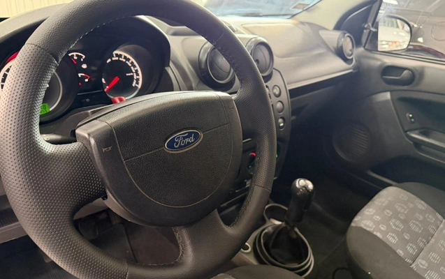 imagem-https://www.socarrao.com.br/sc-vehicle-images-prod/3591630/1788366178166-V2hhdHNBcHAgSW1hZ2UgMjAyNi0wOS0wMiBhdCAxMy4xNS40NSAoMSkuanBlZw.jpeg