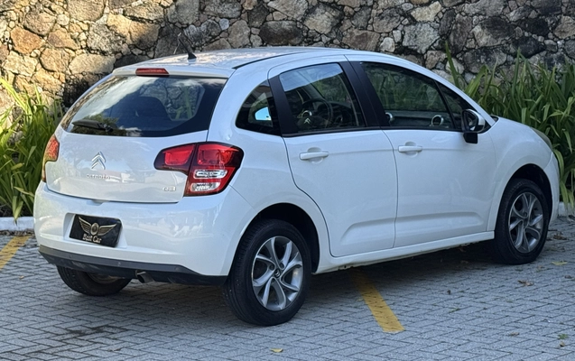imagem-https://www.socarrao.com.br/sc-vehicle-images-prod/3591908/1788366962766-003_c367b8e5fd9dad0a5f72d9192cf6b50e.jpeg