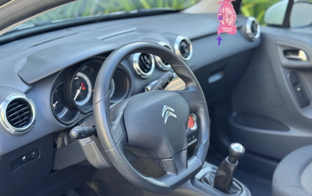imagem-https://www.socarrao.com.br/sc-vehicle-images-prod/3591908/1788366962797-003_2be4231c461b5f106c5d15c55de6f3cd.jpeg