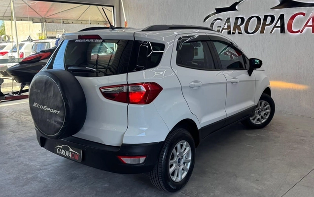 imagem-https://www.socarrao.com.br/sc-vehicle-images-prod/3592025/1788367144805-9d0dedcede784011b3e8e3b1bfac4a33_1788366946205.jpg