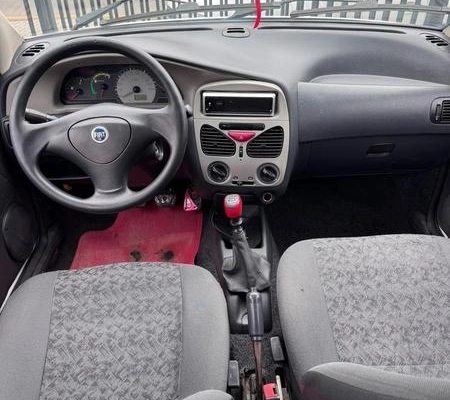 imagem-https://www.socarrao.com.br/sc-vehicle-images-prod/3592423/1789405868593-8442950_11_B_2efb67a76d.jpeg