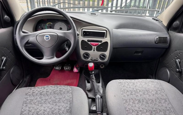 imagem-https://www.socarrao.com.br/sc-vehicle-images-prod/3592423/1789405868595-8442950_13_B_6b39744c96.jpeg