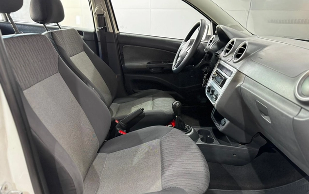 imagem-https://www.socarrao.com.br/sc-vehicle-images-prod/3592468/1788368724096-003_845d774638c5fb8f065d97611f3aa25a.jpeg