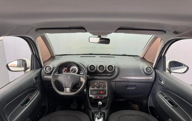 imagem-https://www.socarrao.com.br/sc-vehicle-images-prod/3592603/1788369008333-8440979_3_B_b3173c5aa8.jpeg