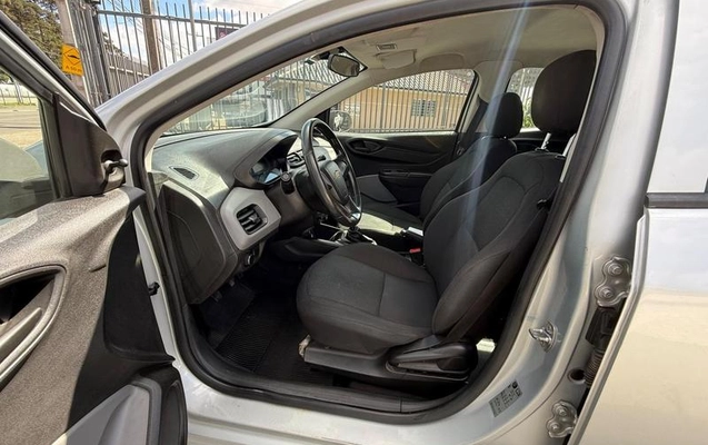 imagem-https://www.socarrao.com.br/sc-vehicle-images-prod/3593150/1788575327028-8436693_10_B_524834f5a6.jpeg