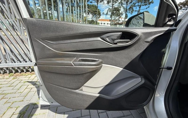 imagem-https://www.socarrao.com.br/sc-vehicle-images-prod/3593150/1788575327030-8436693_11_B_12b5734b65.jpeg