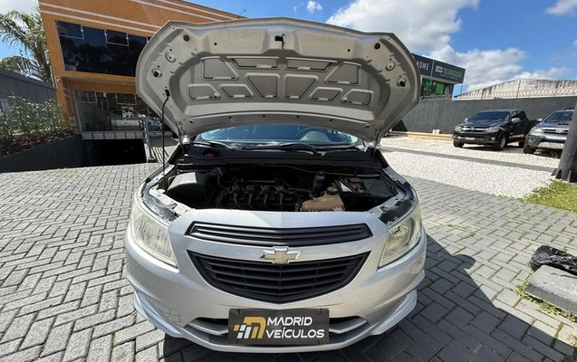 imagem-https://www.socarrao.com.br/sc-vehicle-images-prod/3593150/1788575327043-8436693_20_B_dedba365cd.jpeg