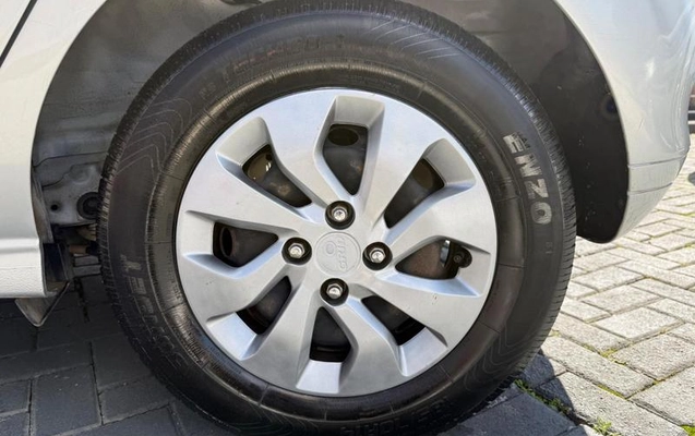 imagem-https://www.socarrao.com.br/sc-vehicle-images-prod/3593150/1788575327044-8436693_21_B_4edb9e039d.jpeg