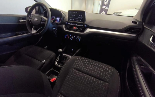 imagem-https://www.socarrao.com.br/sc-vehicle-images-prod/3593151/1788531952129-8443322_18_B_128678b88b.jpeg