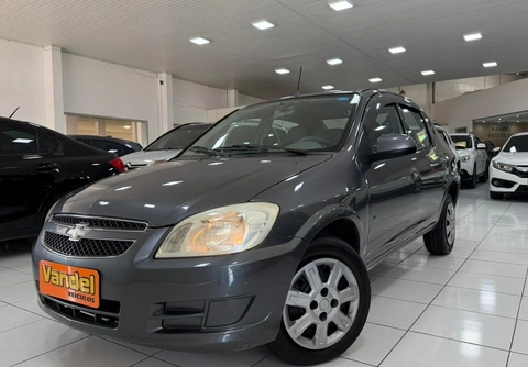 Chevrolet Prisma 2012 Cinza — foto 1 de 3