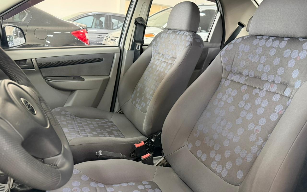 imagem-https://www.socarrao.com.br/sc-vehicle-images-prod/3593153/1788370279733-V2hhdHNBcHAgSW1hZ2UgMjAyNi0wOS0wMiBhdCAxNC4xNi4yNCAoMSkuanBlZw.jpeg