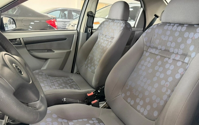 imagem-https://www.socarrao.com.br/sc-vehicle-images-prod/3593153/1788370279733-V2hhdHNBcHAgSW1hZ2UgMjAyNi0wOS0wMiBhdCAxNC4xNi4yNCAoMSkuanBlZw.jpeg