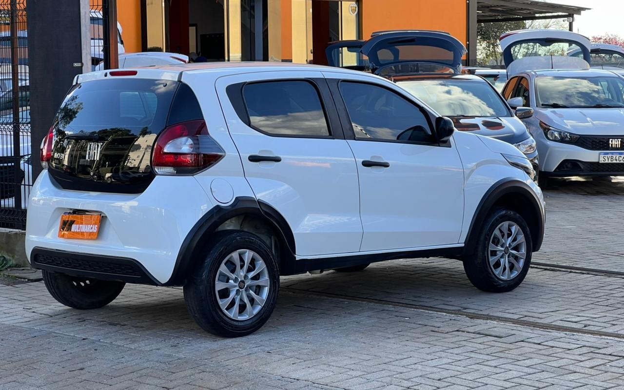 imagem-https://www.socarrao.com.br/sc-vehicle-images-prod/3593177/1788370541439-V2hhdHNBcHAgSW1hZ2UgMjAyNi0wOS0wMSBhdCAxNi40OC40Mi5qcGVn.jpeg