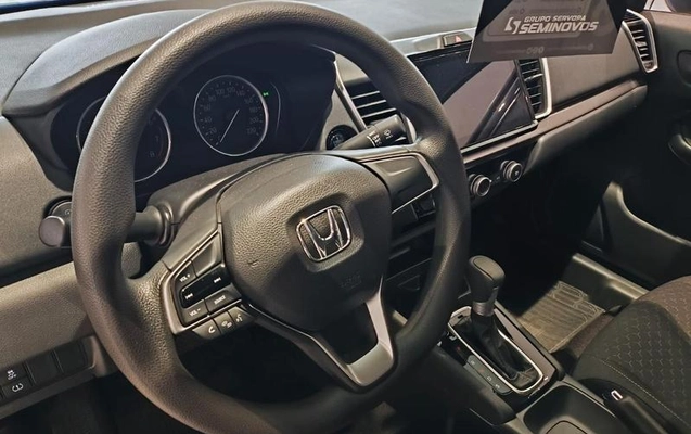 imagem-https://www.socarrao.com.br/sc-vehicle-images-prod/3593230/1788871597222-8443392_4_B_54bd02d0e5.jpeg