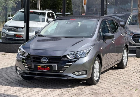 Nissan VERSA 2025 Cinza — foto 1 de 3