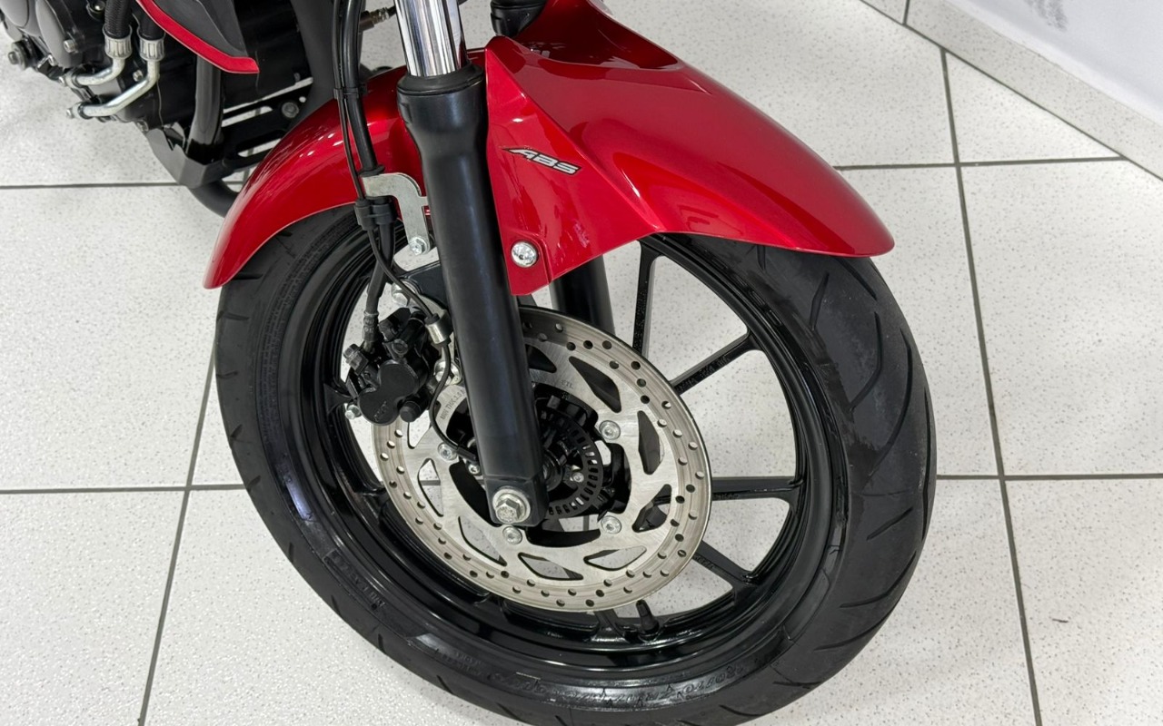 imagem-https://www.socarrao.com.br/sc-vehicle-images-prod/3593286/1788377501604-V2hhdHNBcHAgSW1hZ2UgMjAyNi0wOS0wMiBhdCAxNi4xNC4yNyAoNSkuanBlZw.jpeg