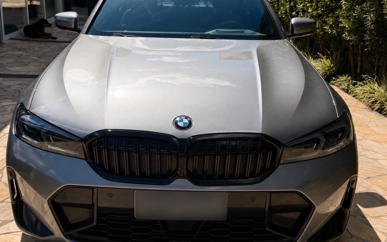 Bmw 320i 2024 Cinza — foto 1 de 3