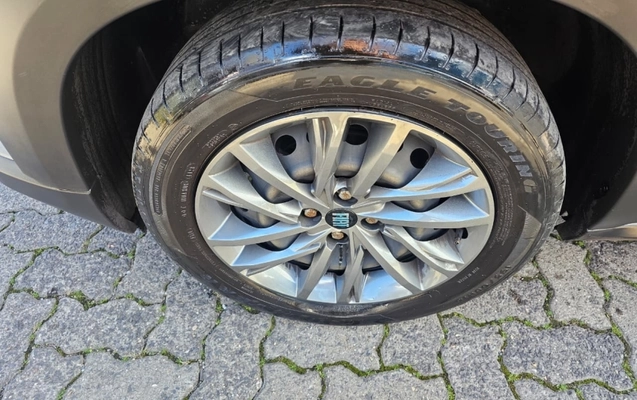 imagem-https://www.socarrao.com.br/sc-vehicle-images-prod/3593559/1789656483570-JlexV6XU091PCUcbg67z1Od8rkGBTG05.jpg