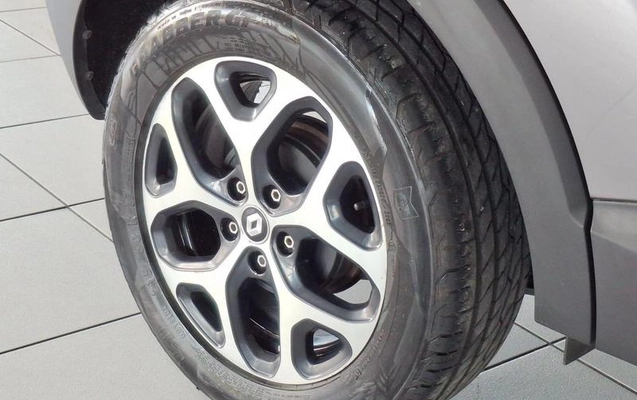 imagem-https://www.socarrao.com.br/sc-vehicle-images-prod/3593573/1789655377251-8443225_22_B_4a455598f7.jpeg
