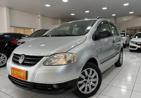 Volkswagen SpaceFox 2008 Prata — foto 1 de 3