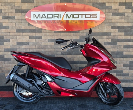Honda PCX 160 2025 Vermelho — foto 1 de 3