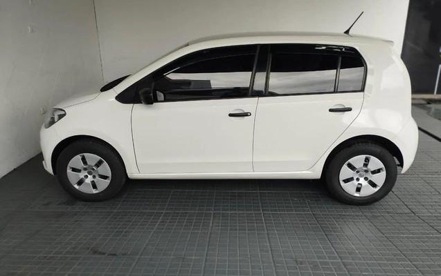 imagem-https://www.socarrao.com.br/sc-vehicle-images-prod/3593820/1788372214387-8443534_2_B_68a333de20.jpeg