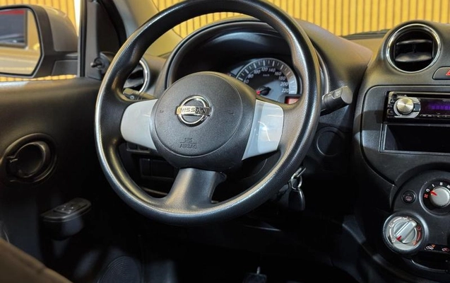 imagem-https://www.socarrao.com.br/sc-vehicle-images-prod/3593843/1789584008260-8439488_13_B_c23776e3ad.jpeg
