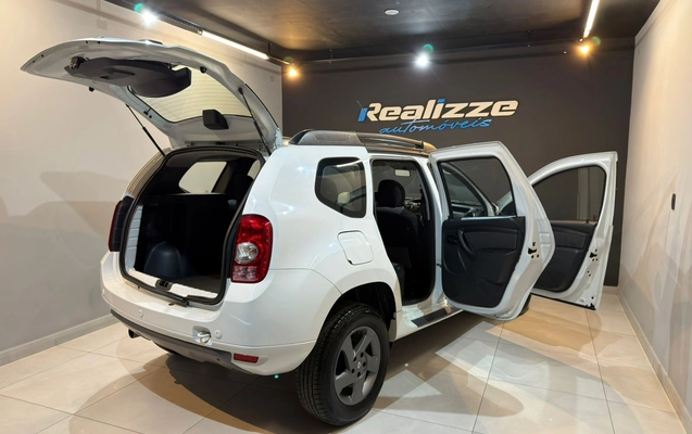 imagem-https://www.socarrao.com.br/sc-vehicle-images-prod/3593996/1788372852388-003_13e9aad17cc468b5402d92f2ab822baa.jpeg