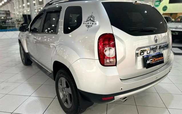 imagem-https://www.socarrao.com.br/sc-vehicle-images-prod/3594127/1789657723500-8430241_6_B_434130ff11.jpeg