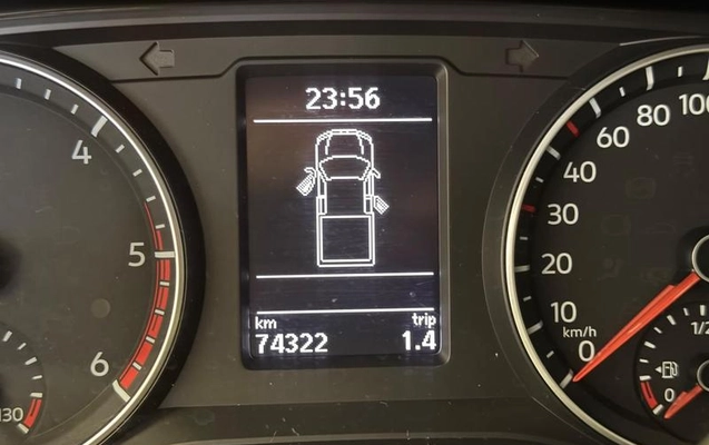 imagem-https://www.socarrao.com.br/sc-vehicle-images-prod/3594143/1789570037505-8443677_11_B_d8b0381124.jpeg