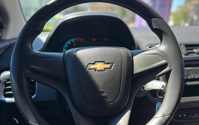 imagem-https://www.socarrao.com.br/sc-vehicle-images-prod/3594340/1788373543144-443c8d305ce8401da615fb1cd4ca100e_1788372441842.jpg
