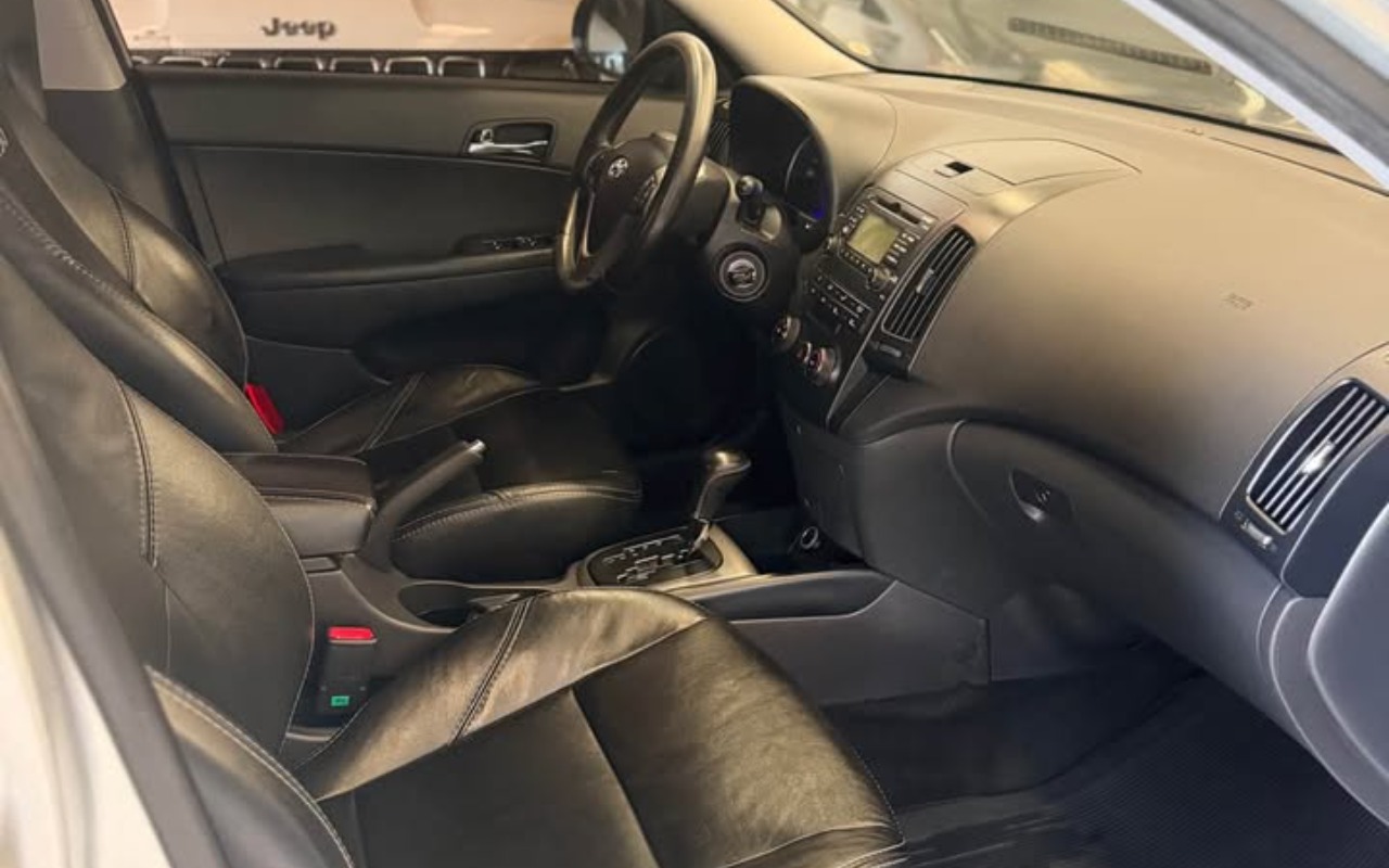 imagem-https://www.socarrao.com.br/sc-vehicle-images-prod/3594383/1788373910400-STMwIDIwMTIxMS5qcGc.jpg
