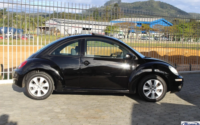 imagem-https://www.socarrao.com.br/sc-vehicle-images-prod/3594408/1788374156874-65c23df7cee64f39b924a8250792e0f4_1787253172157.jpg