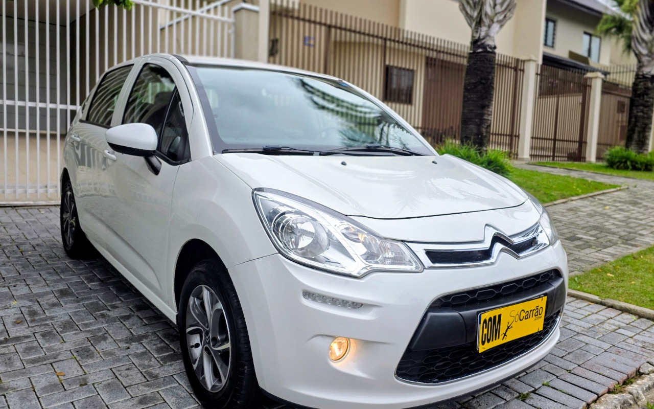 Citroën C3 2015 Branco — foto 1 de 3