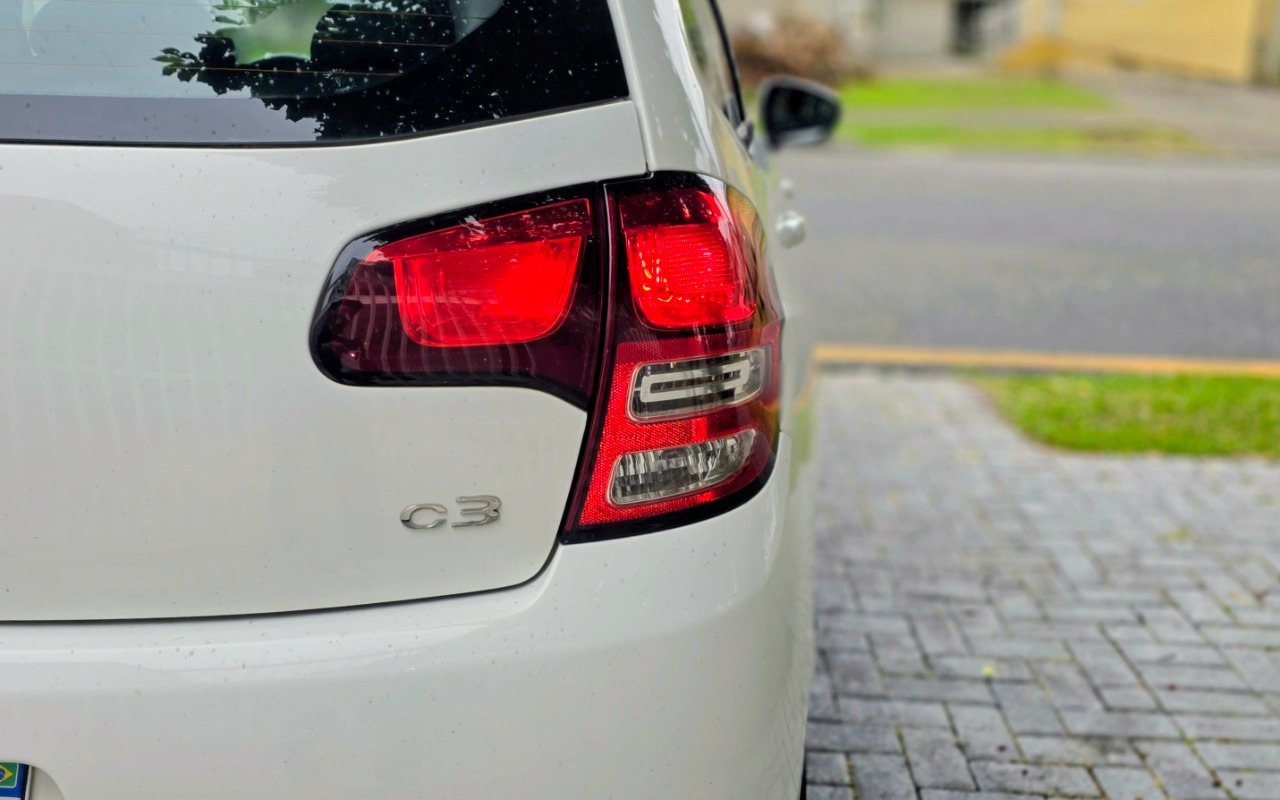 imagem-https://www.socarrao.com.br/sc-vehicle-images-prod/3594429/1788374273336-SU1HLTIwMjYwOTAxLVdBMDA1OC5qcGc.jpg
