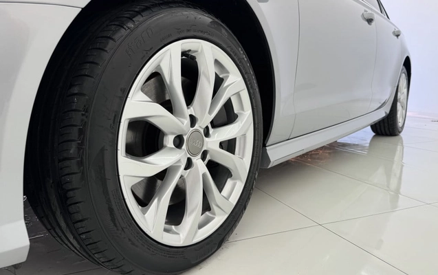 imagem-https://www.socarrao.com.br/sc-vehicle-images-prod/3594516/1788544644659-vehicle_image_1788287857_18ac78197458abdabf51f02cb8113f2d.jpeg