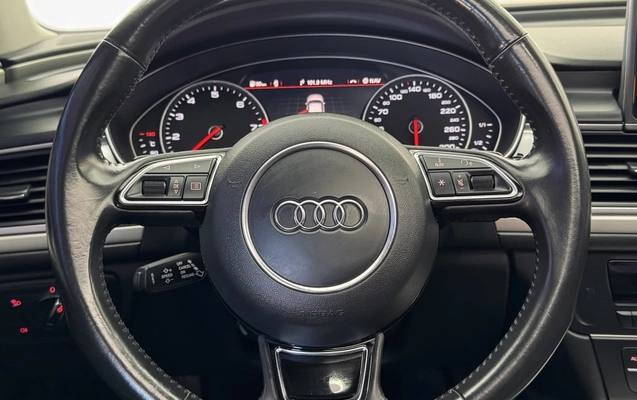 imagem-https://www.socarrao.com.br/sc-vehicle-images-prod/3594516/1788544644664-vehicle_image_1788287863_0ffb028f72d3db8194154bef7be4875a.jpeg