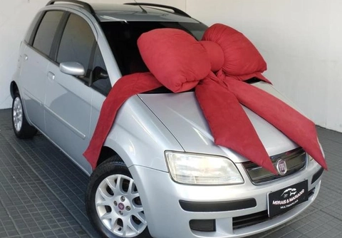 Fiat Idea 2009 Prata — foto 1 de 3