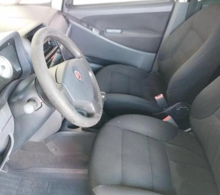 imagem-https://www.socarrao.com.br/sc-vehicle-images-prod/3594541/1789408920183-8443745_2_B_4e32daa811.jpeg