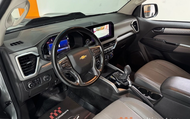 imagem-https://www.socarrao.com.br/sc-vehicle-images-prod/3594731/1788988692753-b33cdde557fb48f38834d7ef043e9a71_1787596110533.jpg