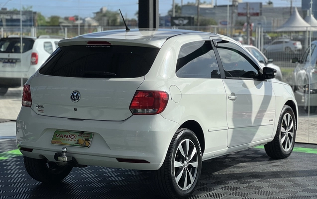 imagem-https://www.socarrao.com.br/sc-vehicle-images-prod/3594748/1788375543030-003_14935bef61ba361b65303772f003b007.jpeg