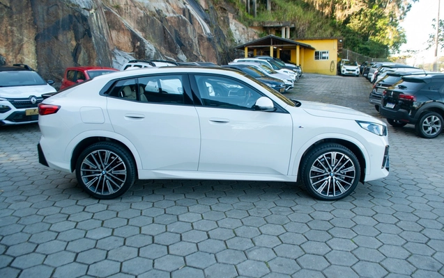 imagem-https://www.socarrao.com.br/sc-vehicle-images-prod/3595072/1788375630367-83881d2d1caa4d7fb589e2336484b7f6_1788375544451.jpg