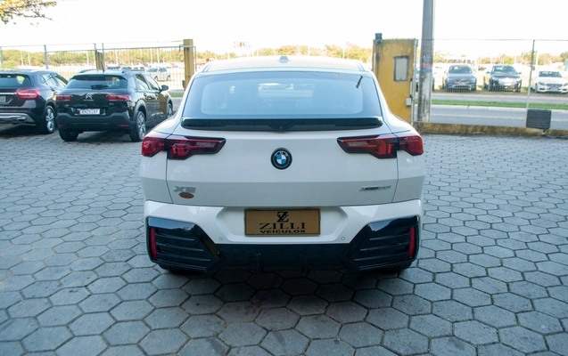 imagem-https://www.socarrao.com.br/sc-vehicle-images-prod/3595072/1788375630370-342dc5fd931143d8a37a914e5ac03e39_1788375544462.jpg