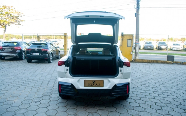 imagem-https://www.socarrao.com.br/sc-vehicle-images-prod/3595072/1788375630383-4fd79beeb8994a97b806c3b29c44bb1b_1788375544525.jpg