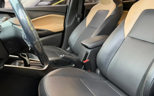 imagem-https://www.socarrao.com.br/sc-vehicle-images-prod/3595116/1788375672859-V2hhdHNBcHAgSW1hZ2UgMjAyNi0wOS0wMSBhdCAxMS4xOS41OC5qcGVn.jpeg