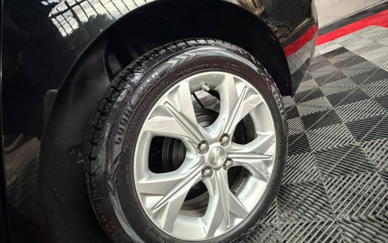 imagem-https://www.socarrao.com.br/sc-vehicle-images-prod/3595116/1788375673556-V2hhdHNBcHAgSW1hZ2UgMjAyNi0wOS0wMSBhdCAxMS4yMC4wMCAoMykuanBlZw.jpeg